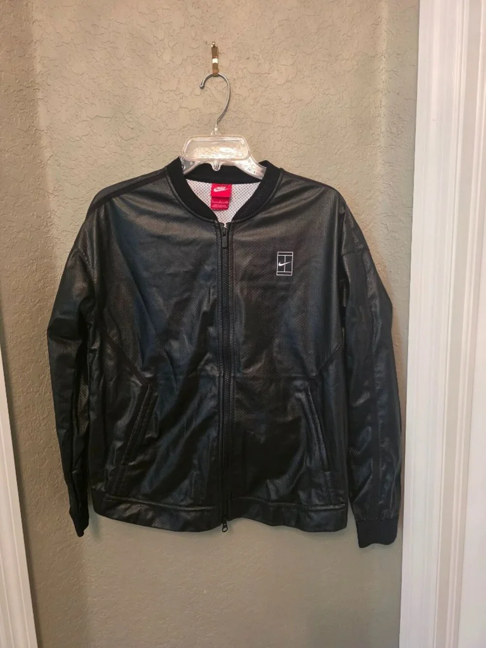 NIKE Court Fall Black Bomber Tennis Jacket S - 744004